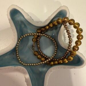 Elegant gold beaded bracelet set